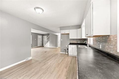 1116 Bristol Ave, Ashtabula, OH 44004 photo 9