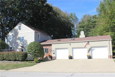2104 Whipple Ave NW, Canton, OH 44708 photo 2