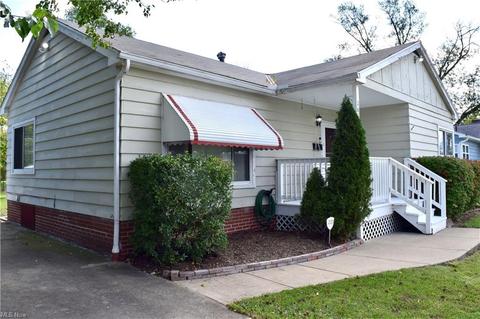1610 Middle Ave, Elyria, OH 44035 photo 3