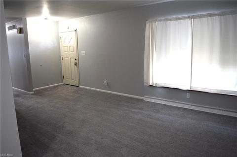 1610 Middle Ave, Elyria, OH 44035 photo 6