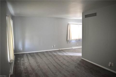 1610 Middle Ave, Elyria, OH 44035 photo 7