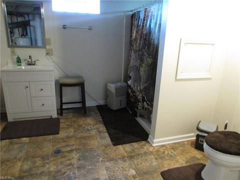 4261 20th St NW, Canton, OH 44708 photo 4