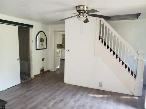 4839 E Maple Rd, Geneva, OH 44041 photo 5