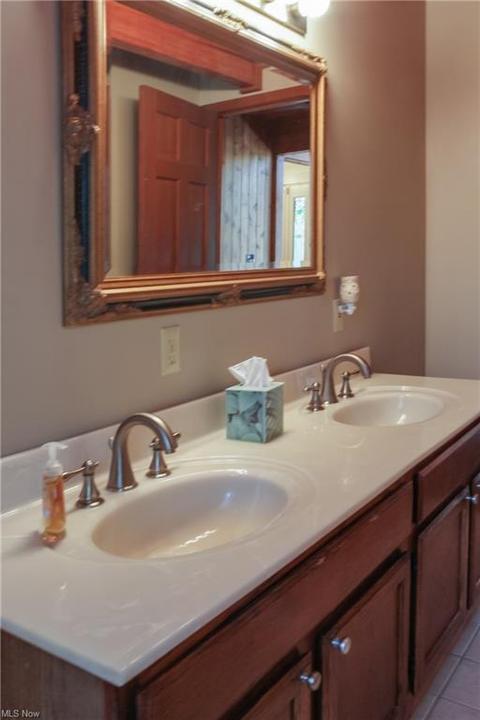 9210 Bascom Rd, Chardon, OH 44024 photo 24