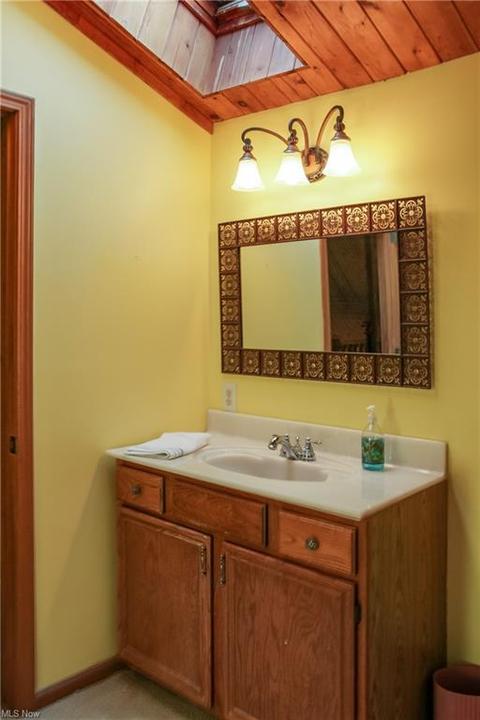 9210 Bascom Rd, Chardon, OH 44024 photo 19