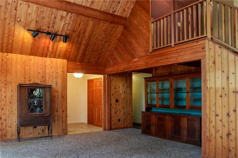 9210 Bascom Rd, Chardon, OH 44024 photo 8