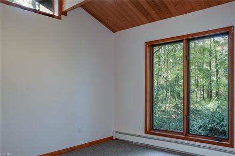 9210 Bascom Rd, Chardon, OH 44024 photo 27