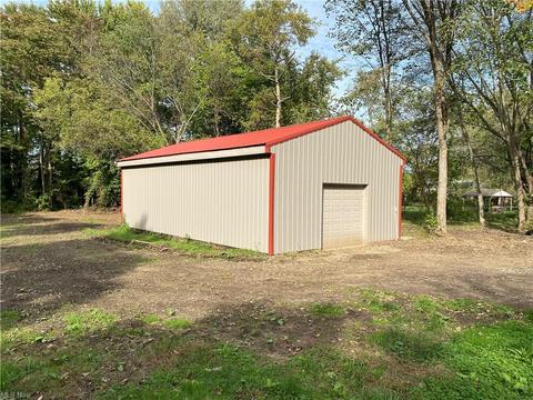 683 E Main St, Madison, OH 44057 photo 1
