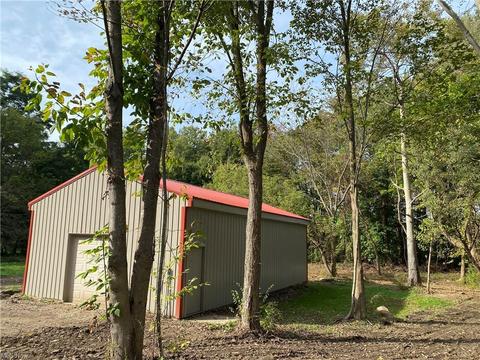 683 E Main St, Madison, OH 44057 photo 9
