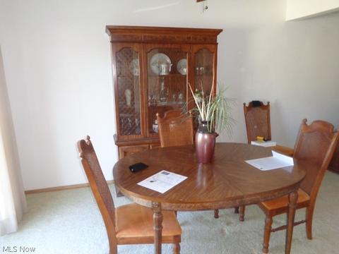 3202 Hetzel Dr, Parma, OH 44134 photo 10