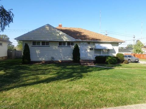 3202 Hetzel Dr, Parma, OH 44134 photo 26