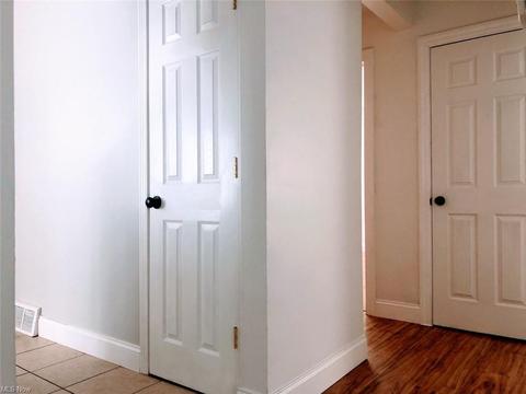 1042 Elk Dr, Ashtabula, OH 44004 photo 16