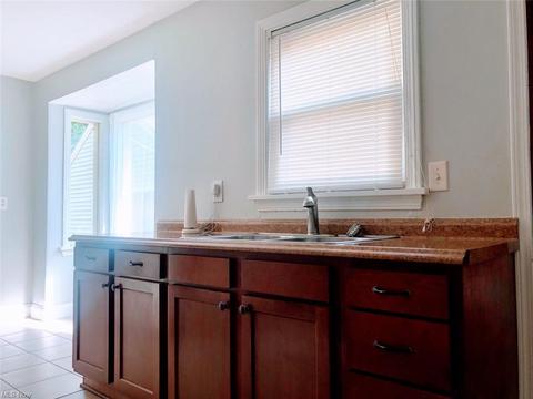1042 Elk Dr, Ashtabula, OH 44004 photo 11