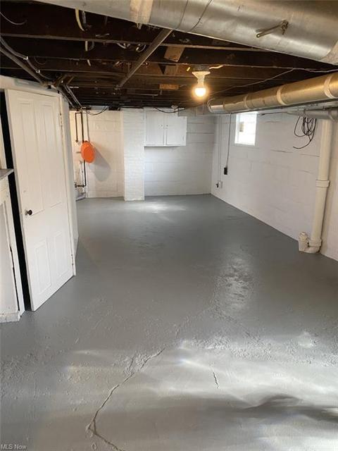 451 Eighth St, Struthers, OH 44471 photo 15