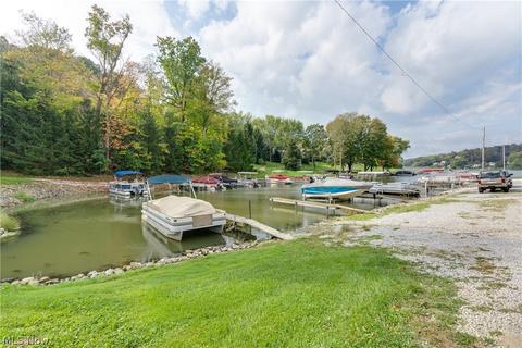 264 E Mohawk Dr, Malvern, OH 44644 photo 32