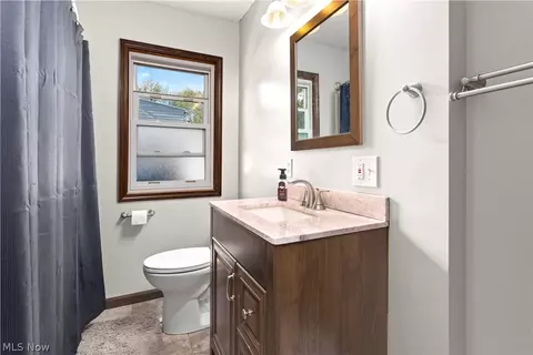 424 Randall Rd, Elyria, OH 44035 photo 12