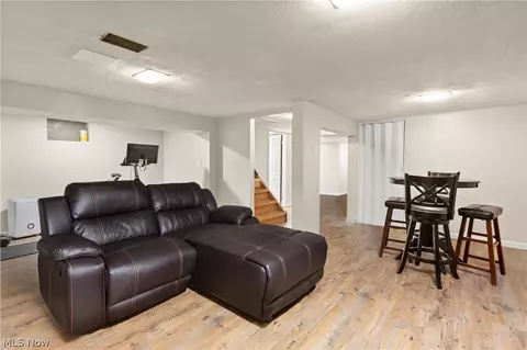 424 Randall Rd, Elyria, OH 44035 photo 23