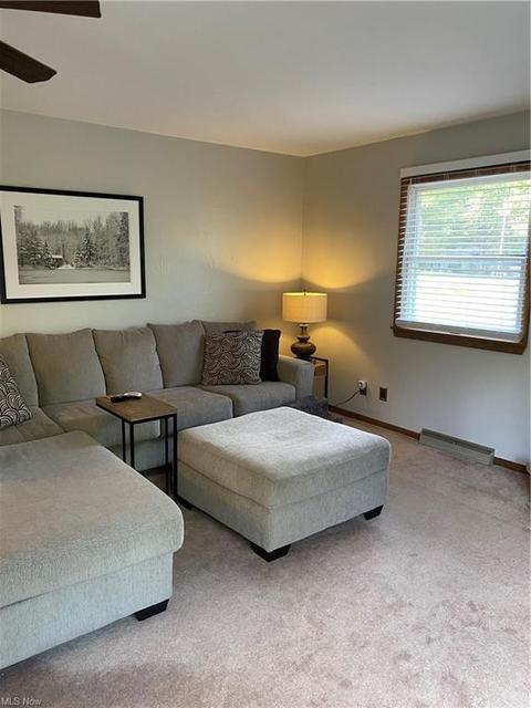 1425 Debra Dr, Ashtabula, OH 44004 photo 8