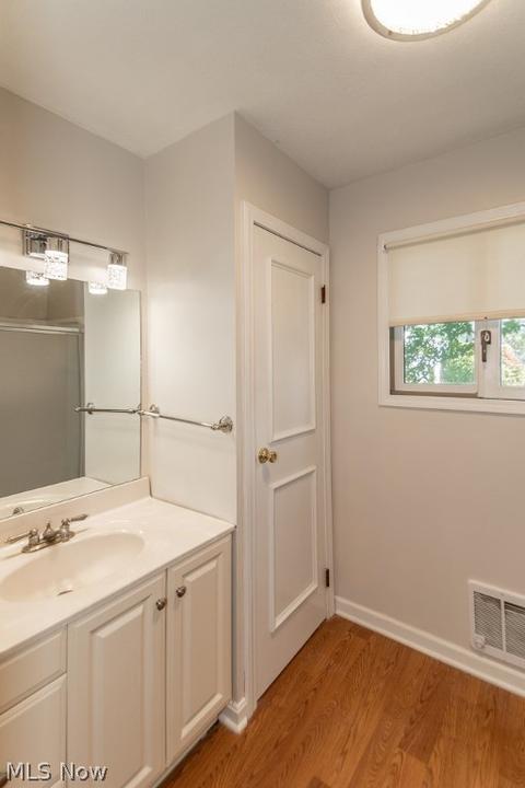 327 E 210th St, Euclid, OH 44123 photo 23