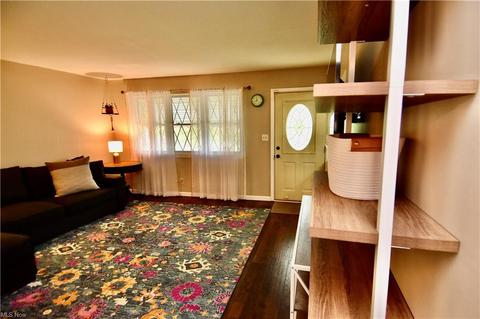 1811 Eldon Dr, Wickliffe, OH 44092 photo 8