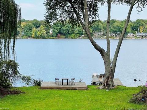 657 Fruit Dr, Akron, OH 44319 photo 22