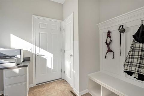 7129 Maple St, Mentor, OH 44060 photo 15