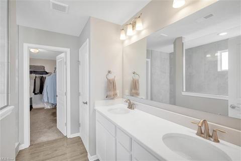 7129 Maple St, Mentor, OH 44060 photo 22