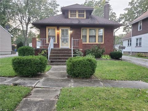 917 Thayer Ave, Ashtabula, OH 44004 photo 1