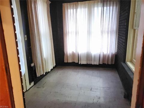 917 Thayer Ave, Ashtabula, OH 44004 photo 22