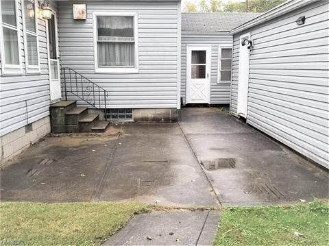 427 Randall Rd, Elyria, OH 44035 photo 34