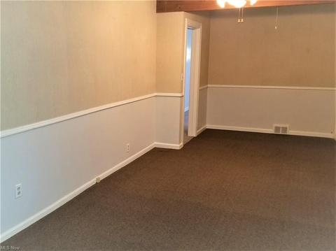 427 Randall Rd, Elyria, OH 44035 photo 10