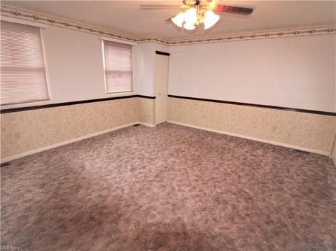 427 Randall Rd, Elyria, OH 44035 photo 16