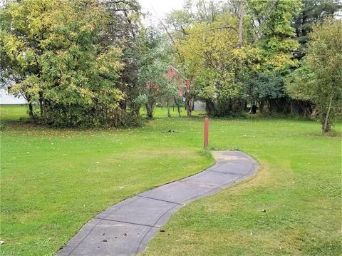 427 Randall Rd, Elyria, OH 44035 photo 35