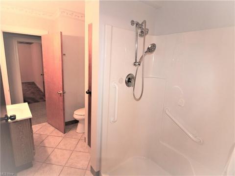 427 Randall Rd, Elyria, OH 44035 photo 21
