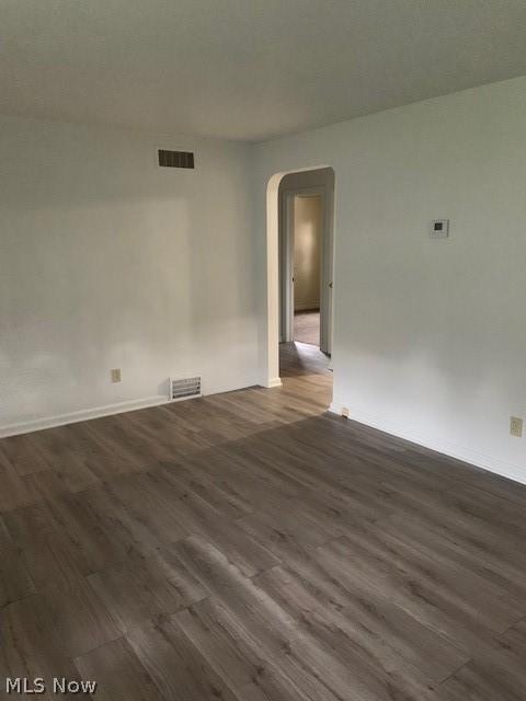 446 10th St, Struthers, OH 44471 photo 8
