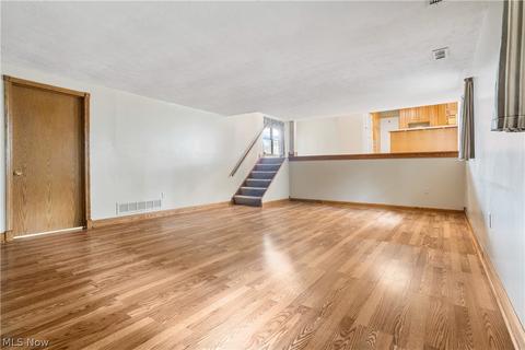 3075 Forestview St NE, Canton, OH 44721 photo 15