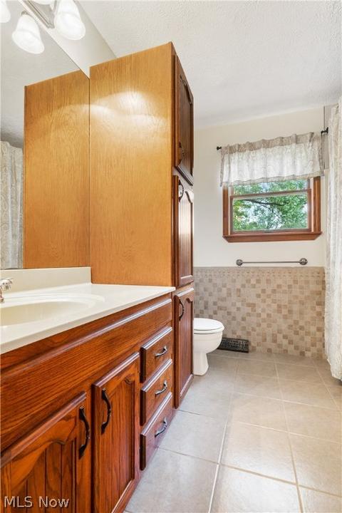 3075 Forestview St NE, Canton, OH 44721 photo 14