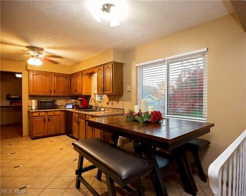 1532 Abbe Rd S, Elyria, OH 44035 photo 9