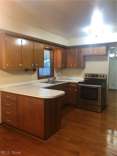 116 Edgefield Dr, Elyria, OH 44035 photo 6