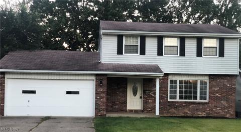 116 Edgefield Dr, Elyria, OH 44035 photo 1