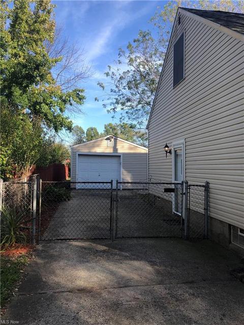 1307 Cedar Dr, Lorain, OH 44052 photo 30