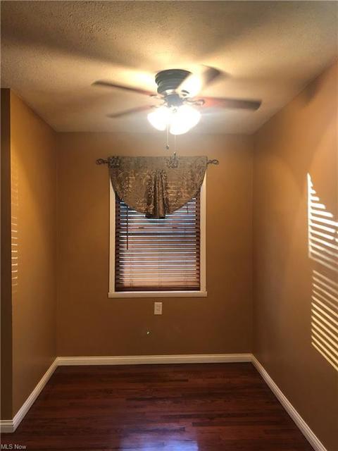 1307 Cedar Dr, Lorain, OH 44052 photo 6