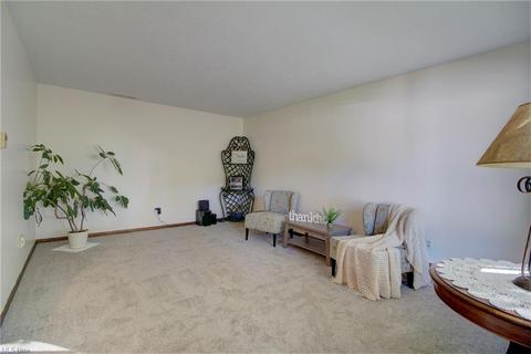 1350 Gulf Rd, Elyria, OH 44035 photo 3