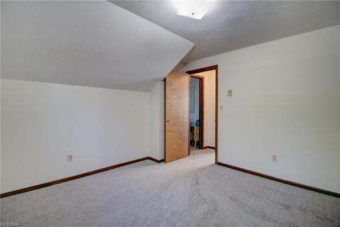 1350 Gulf Rd, Elyria, OH 44035 photo 32