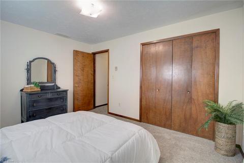 1350 Gulf Rd, Elyria, OH 44035 photo 16