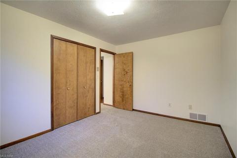 1350 Gulf Rd, Elyria, OH 44035 photo 20
