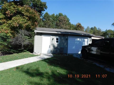 1860 Snyder Rd, Willard, OH 44890 photo 3
