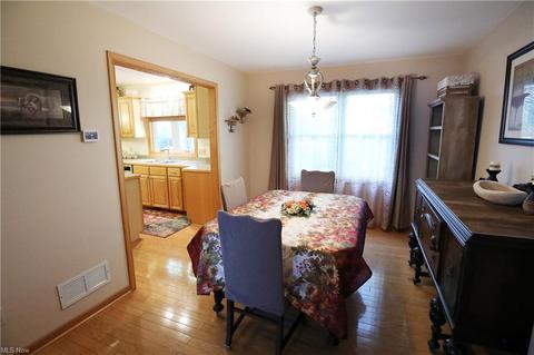 406 Pemberton Dr, Elyria, OH 44035 photo 7