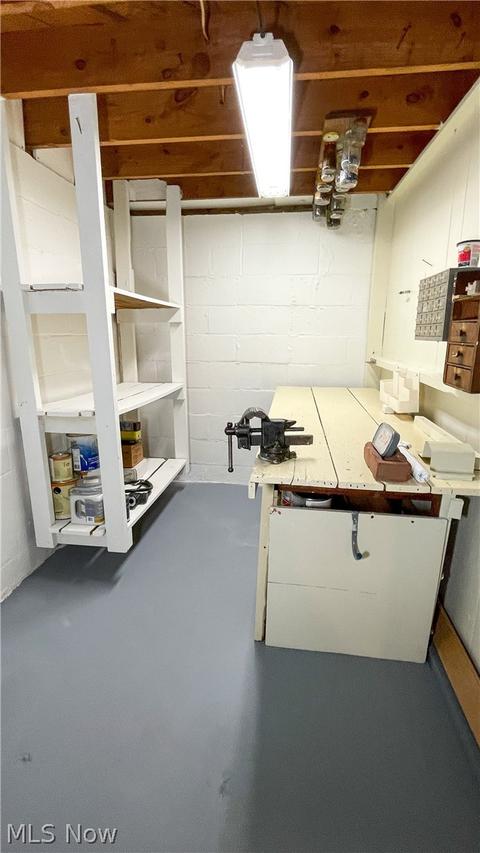 311 E Line St, Minerva, OH 44657 photo 15