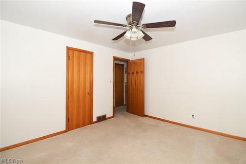 427 W Harvey St, Struthers, OH 44471 photo 5